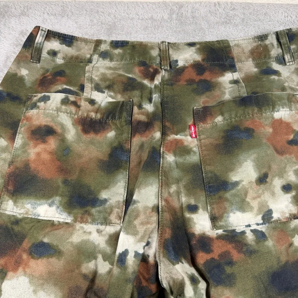 Levi's Premium Cargo Pants Mens 29x30 Green Mossy Camo Gorpcore